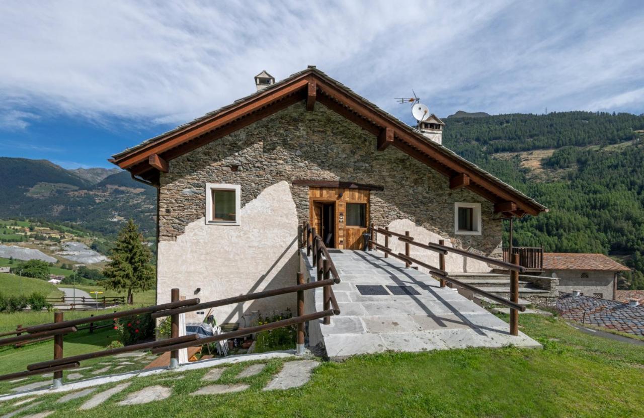 Maison Marcoz - Appartamenti Vacanze Etroubles Exterior foto